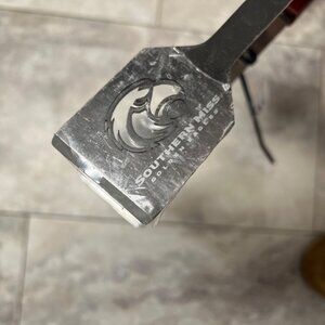 Southern Miss Grizzly NEW Grilling BBQ Tongs Wood & Metal College Football